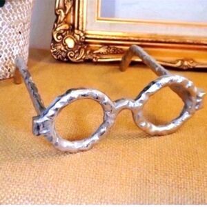 Home Abstract Round Glasses Aluminum Sculpture